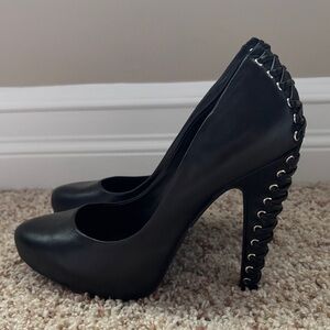 Jessica Simpson Black leather Heels with Chain Detail